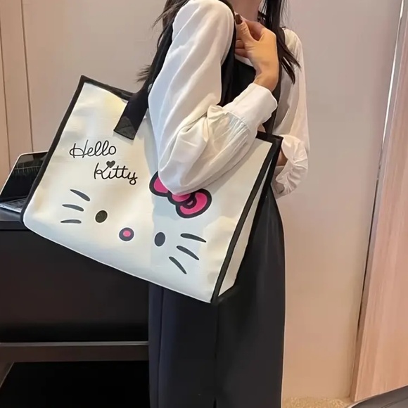 NIP! Hello Kitty Black and White Canvas Tote Bag! - Picture 2 of 3